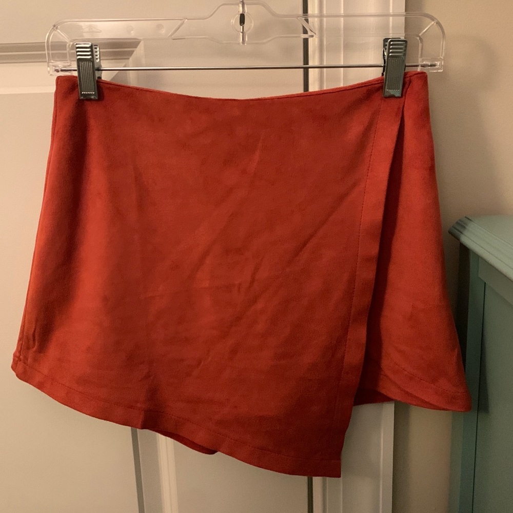Vestique Skort